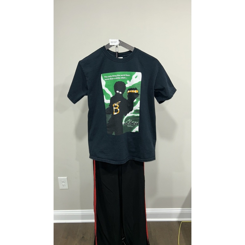 Gildan Ultra Cotton Black Graphic Tee The Boondocks Bushido Brown Mens M